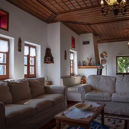 Traditional Mansion Calliopec-uvc Sterilized Holiday home *