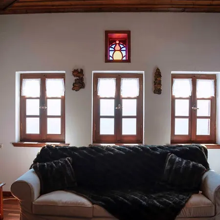 Traditional Mansion Calliopec-uvc Sterilized Сasa de vacaciones *