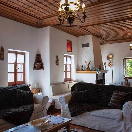 Holiday home Traditional Mansion Calliopec-uvc Sterilized
