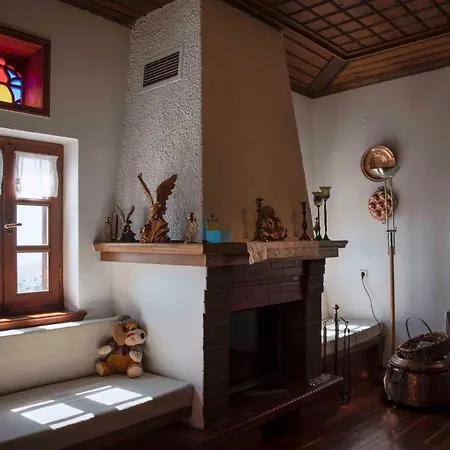 Traditional Mansion Calliopec-uvc Sterilized Holiday home Makrinitsa