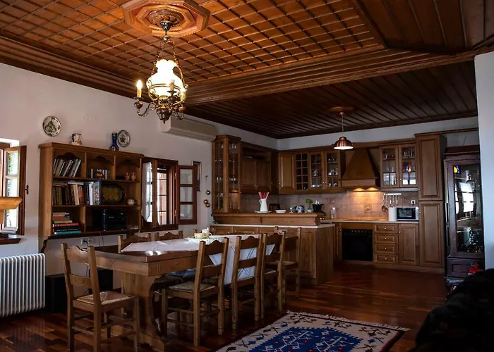 Traditional Mansion Calliopec-uvc Sterilized