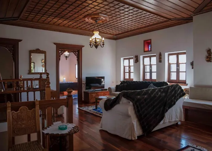 Traditional Mansion Calliopec-uvc Sterilized